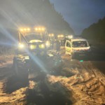 Engins travaillant à la réalisation du pare feu entre les départements des landes et de de la Gironde.